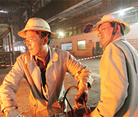 �P������